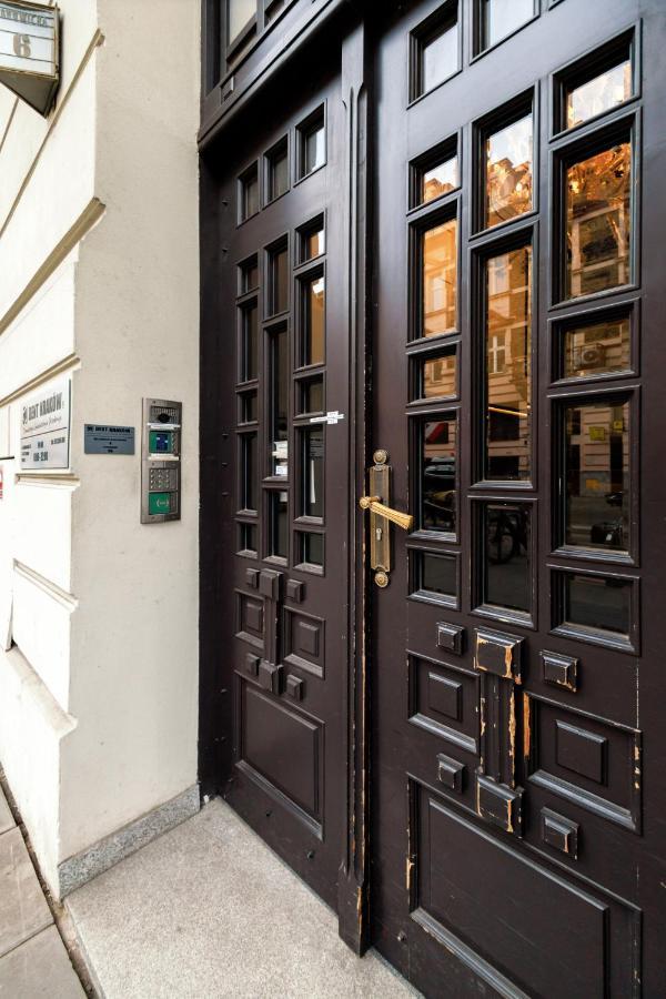 Native Apartments Rakowicka 6 Krakow Bagian luar foto